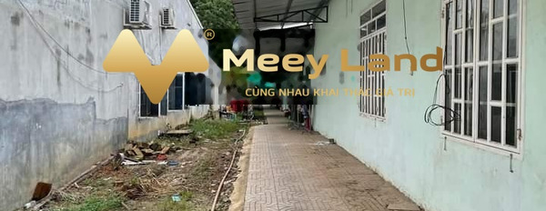 Ở nhà nơi khác bán nhà vị trí mặt tiền nằm ngay Huyện Chơn Thành, Tỉnh Bình Phước có dt chung là 700 m2 liên hệ trực tiếp để được tư vấn-03