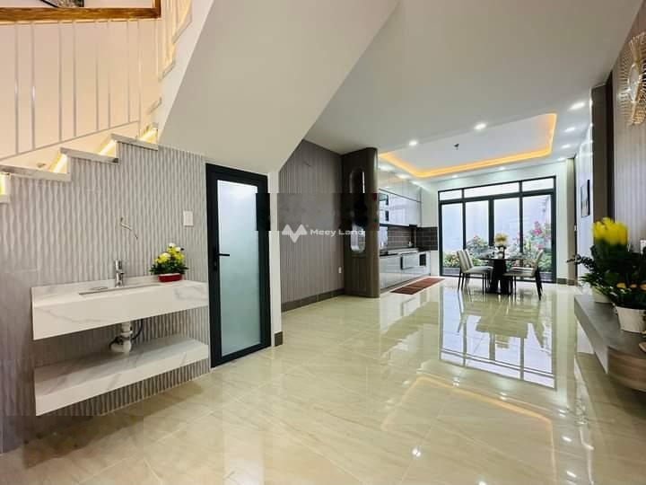 Nhà có 3 PN bán nhà giá bán đặc biệt chỉ 10.5 tỷ có diện tích gồm 95m2 vị trí thuận lợi tọa lạc ngay tại An Lạc A, Hồ Chí Minh-01