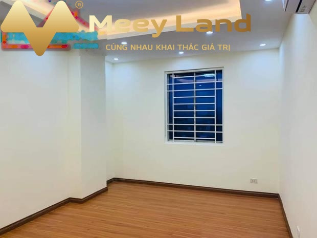Diện tích 98 m2, bán chung cư giá tốt 2.4 tỷ vị trí thuận lợi tọa lạc gần Trương Định, Hà Nội, tổng quan căn hộ này 3 phòng ngủ vị trí đắc địa-01