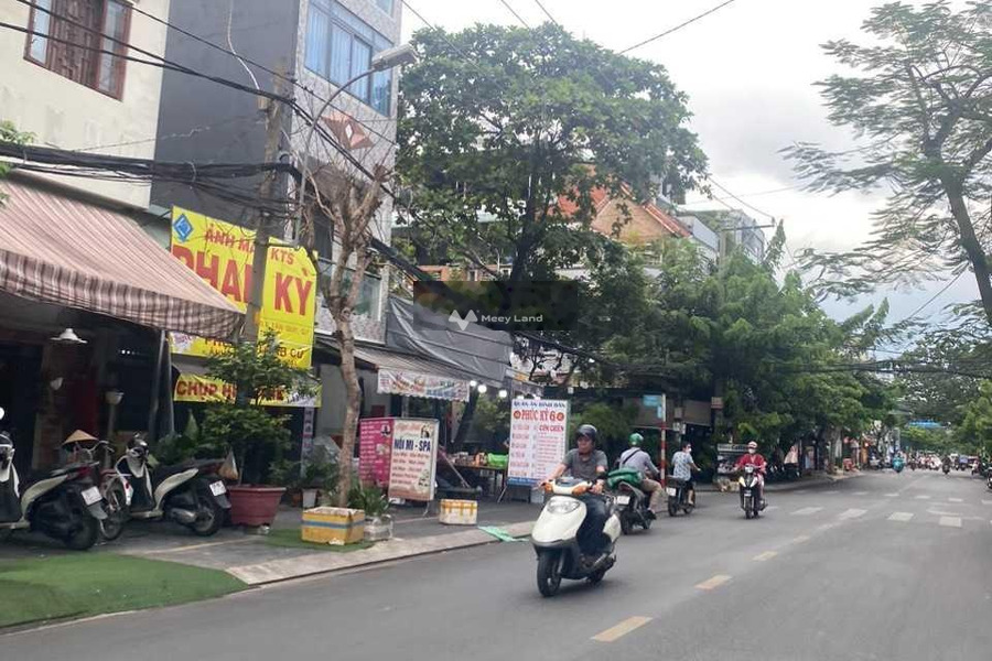 Diện tích 118m2 bán nhà ở vị trí đẹp gần Quận 7, Hồ Chí Minh nhà có tổng 10 PN cảm ơn bạn đã đọc tin-01