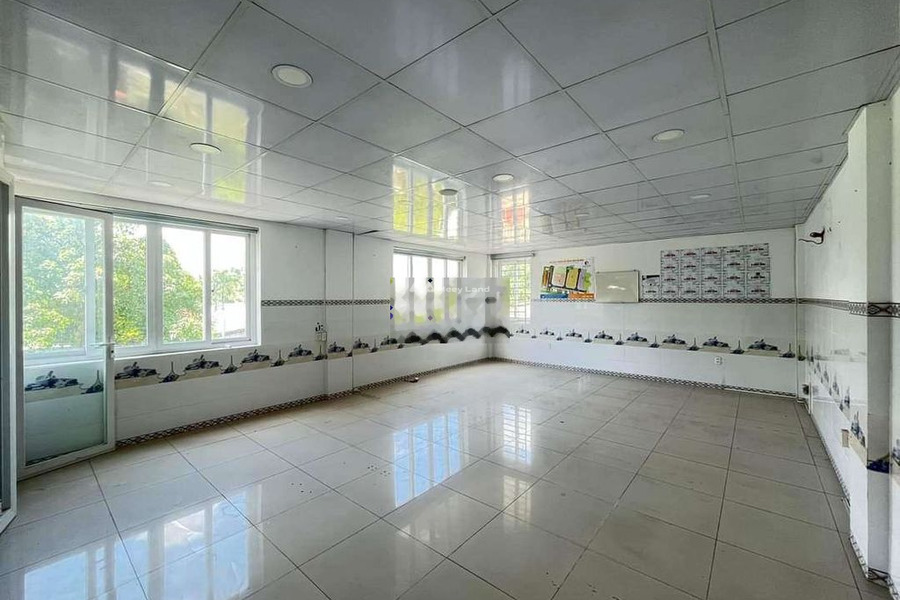 Cho thuê sàn văn phòng giá thuê khởi đầu từ 40 triệu/tháng vị trí mặt tiền ngay ở Phú Lợi, Bình Dương có diện tích sàn 125m2-01