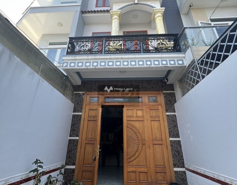 Vị trí đẹp ở Đường Số 6, Hồ Chí Minh cho thuê nhà giá thuê cực sốc chỉ 16 triệu/tháng, trong ngôi nhà này gồm 4 phòng ngủ, 4 WC-01