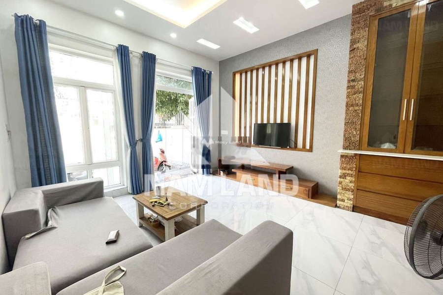 Nhà 5 phòng ngủ, cho thuê nhà, giá thuê hữu nghị chỉ 24.5 triệu/tháng có diện tích sàn 100m2 vị trí đặt tại An Khánh, Hồ Chí Minh-01