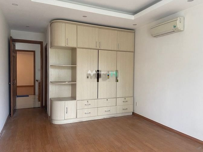 DT 200m2, cho thuê biệt thự tọa lạc ngay Đường Số 17, Hồ Chí Minh, nhà tổng quan gồm có 9 PN, 9 WC cảm ơn bạn đã đọc tin-01