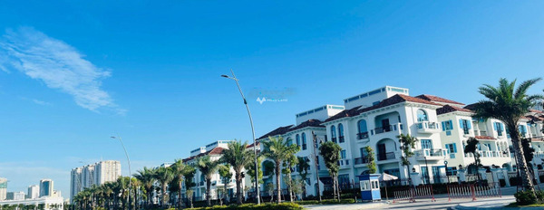 Vị trí tốt ngay Hạ Long, Quảng Ninh, bán biệt thự, bán ngay với giá cạnh tranh 24 tỷ có diện tích thực là 178.7m2, nhà bao gồm 5 PN vị trí siêu đẹp-02