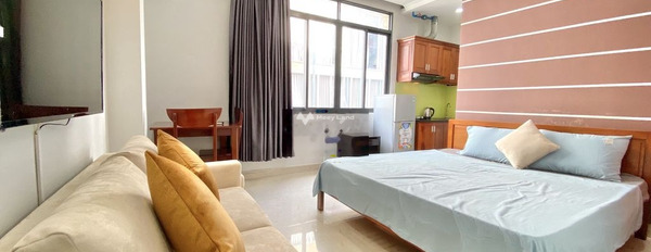 Vị trí mặt tiền ở Phường 7, Phú Nhuận, cho thuê chung cư giá thuê rẻ bất ngờ 6 triệu/tháng, tổng quan căn này gồm có 1 phòng ngủ, 1 WC khu vực dân cư-03