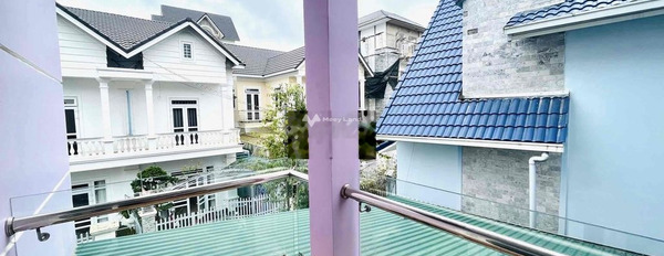 Diện tích 212m2 bán nhà ở vị trí đặt tại trung tâm Nam Hồ, Lâm Đồng tổng quan căn nhà này có 4 PN 3 WC cảm ơn đã xem tin-02