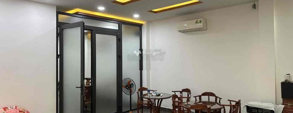 Nhà 4 PN, cho thuê nhà, giá thuê hấp dẫn 27 triệu/tháng có diện tích chuẩn 170m2 vị trí thuận lợi ngay tại Quốc Lộ 13, Hiệp Bình Phước-02