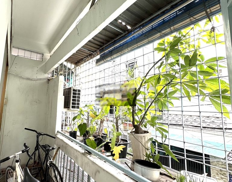 Cho thuê chung cư tổng quan trong ngôi căn hộ gồm Nhà trống vị trí đặt ngay Phường 14, Tân Bình thuê ngay với giá đề xuất chỉ 6 triệu/tháng-01