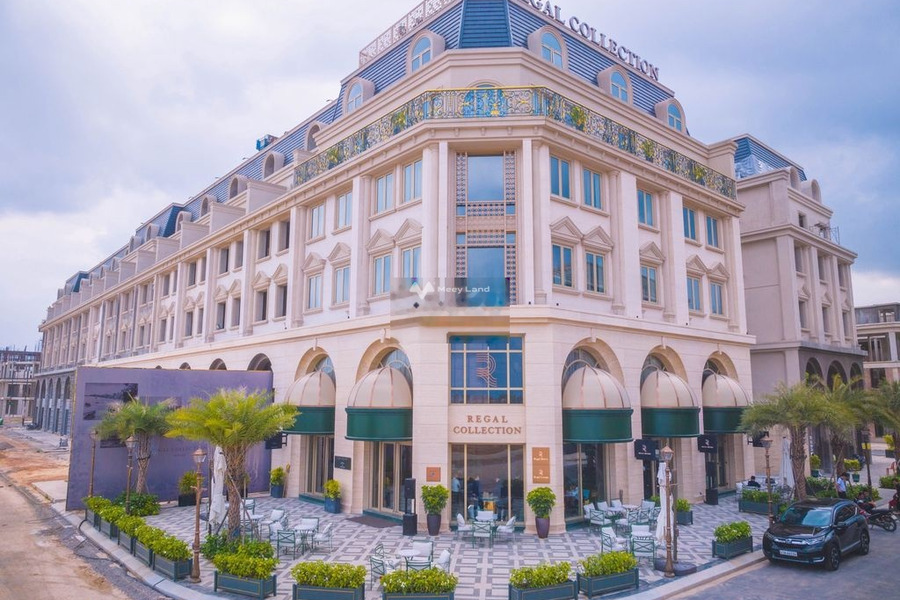 Bán nhà vị trí đẹp nằm tại Bảo Ninh, Quảng Bình bán ngay với giá hấp dẫn chỉ 4.3 tỷ có diện tích rộng 120m2 tổng quan trong căn nhà 10 PN-01