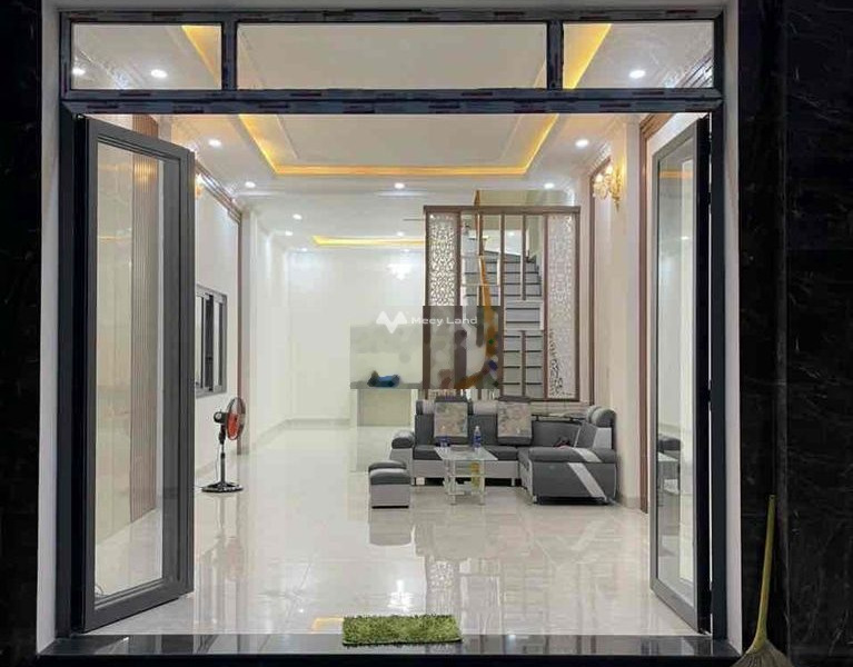 Nhà 3 phòng ngủ, cho thuê nhà, giá thuê hợp lý từ 7 triệu/tháng có một diện tích sàn 65m2 vị trí mặt tiền ngay tại Biên Hòa, Đồng Nai-01