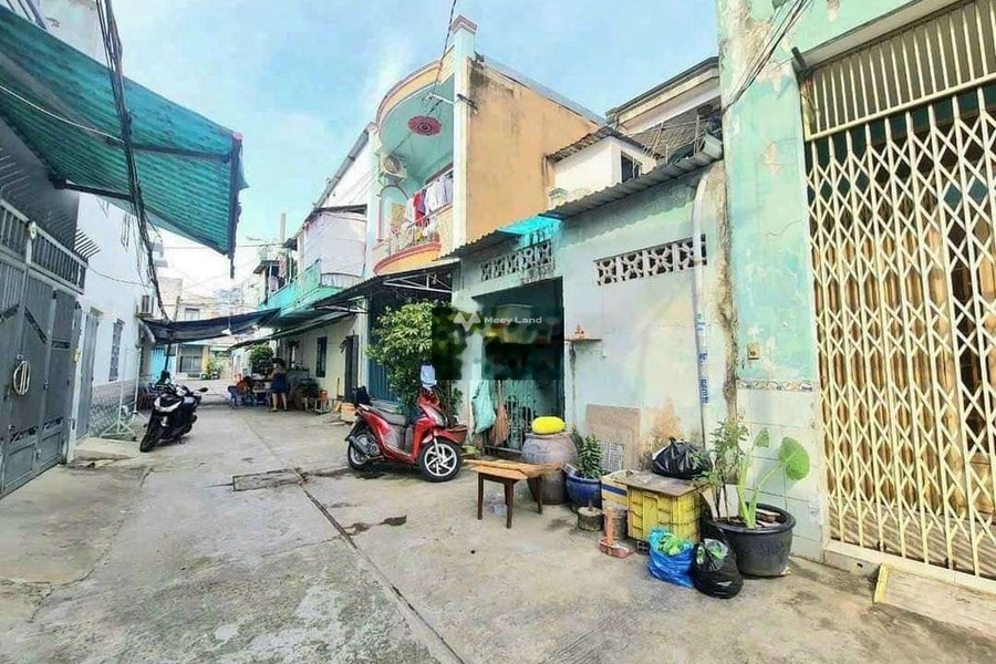 Nhà 1 PN bán nhà ở diện tích khoảng 72m2 bán ngay với giá thị trường 3.9 tỷ ở Liên Khu 16-18, Hồ Chí Minh, hướng Đông Nam-01