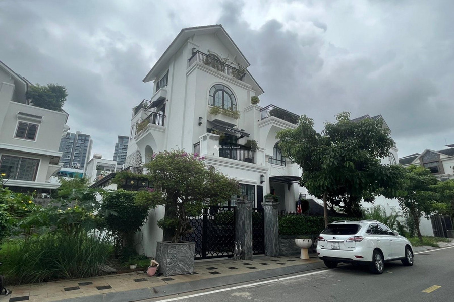 Tổng quan bên trong căn nhà 6 PN, bán biệt thự, giá bán cực rẻ 85 tỷ có một diện tích 300m2 mặt tiền tọa lạc ngay ở Bình Trưng Tây, Hồ Chí Minh-01