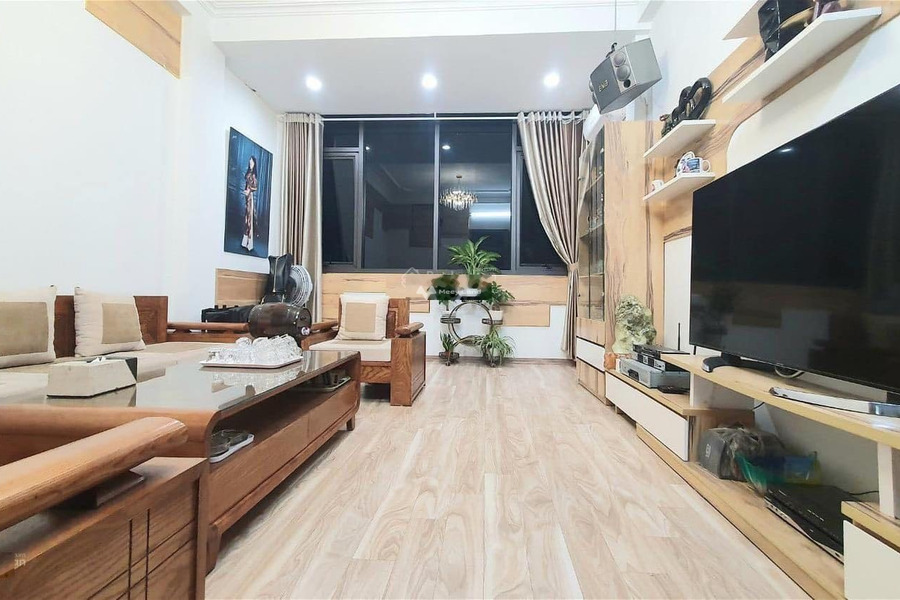 Bán nhà vị trí đẹp ngay tại Nguyễn Chí Thanh, Đống Đa bán ngay với giá cực mềm 14.7 tỷ diện tích 45m2 tổng quan bao gồm 4 phòng ngủ-01