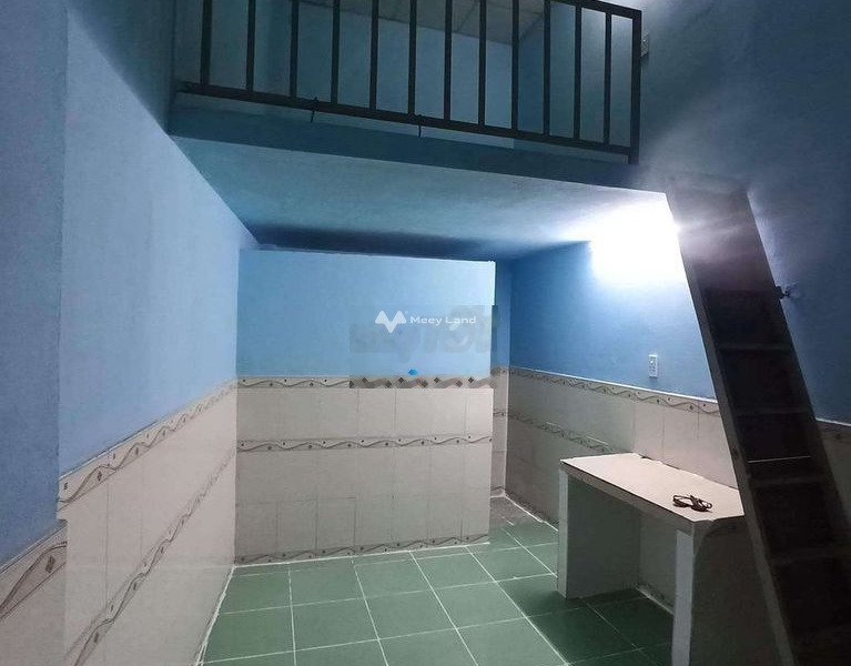Diện tích khoảng 15m2 cho thuê phòng trọ vị trí mặt tiền ngay ở Tam Phú, Hồ Chí Minh ngôi phòng gồm Nhà trống phù hợp mở shop-01