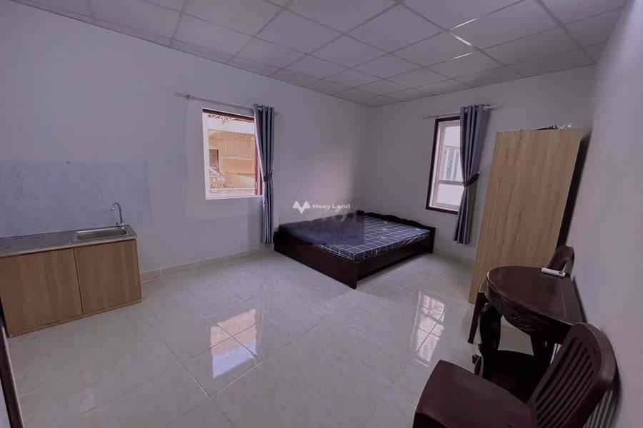 Phòng này gồm có Nội thất đầy đủ cho thuê phòng trọ Hoàng Văn Thụ, Tân Bình nội thất sang trọng-01