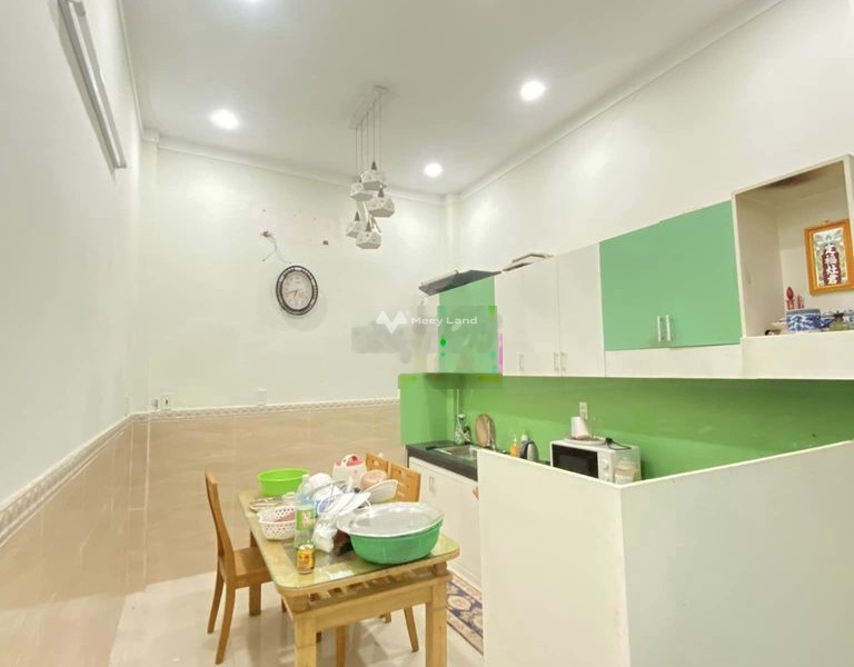 Nhà có 4 PN bán nhà giá bán đề cử chỉ 7.5 tỷ diện tích chuẩn 169m2 vị trí đặt tọa lạc gần Phú Nhuận, Hồ Chí Minh-01