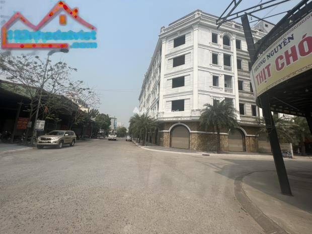 Bán nhà ở diện tích gồm 160m2 bán ngay với giá hấp dẫn 2.7 tỷ mặt tiền tọa lạc ngay Nguyễn Văn Cừ, Từ Sơn lộ chính rộng 1 m-01