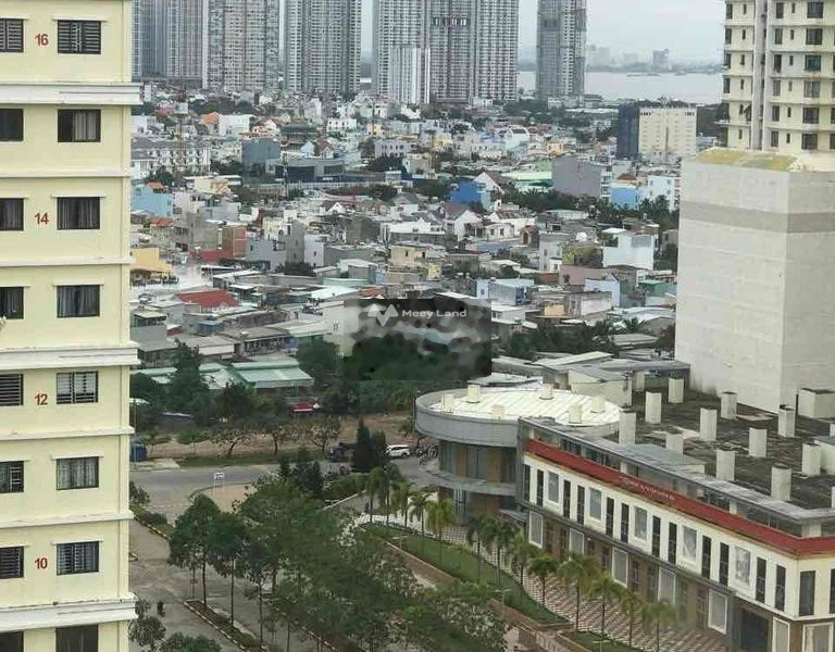 Trong căn hộ tổng quan gồm có 3 phòng ngủ, cho thuê căn hộ ngay tại Quận 7, Hồ Chí Minh, 3 WC lh để xem ngay-01