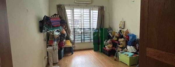 Cho thuê nhà nằm trên Giáp Bát, Hoàng Mai, thuê ngay với giá đặc biệt chỉ 10 triệu/tháng diện tích mặt tiền 42m2, trong nhà này có tổng 4 phòng ngủ-02