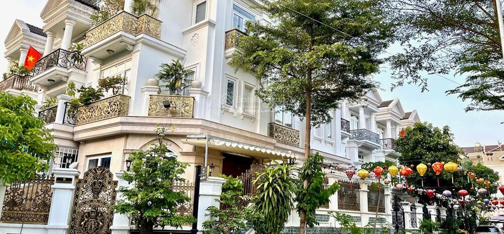 25 tỷ, bán liền kề diện tích chung quy 114m2 vị trí đẹp nằm ngay Gò Vấp, Hồ Chí Minh, tổng quan trong căn nhà gồm 6 PN, 8 WC khu vực đông đúc