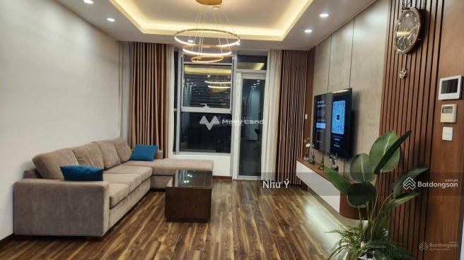 Bán chung cư mặt tiền nằm tại Hòa Thạnh, Tân Phú bán ngay với giá đề cử từ 2.3 tỷ