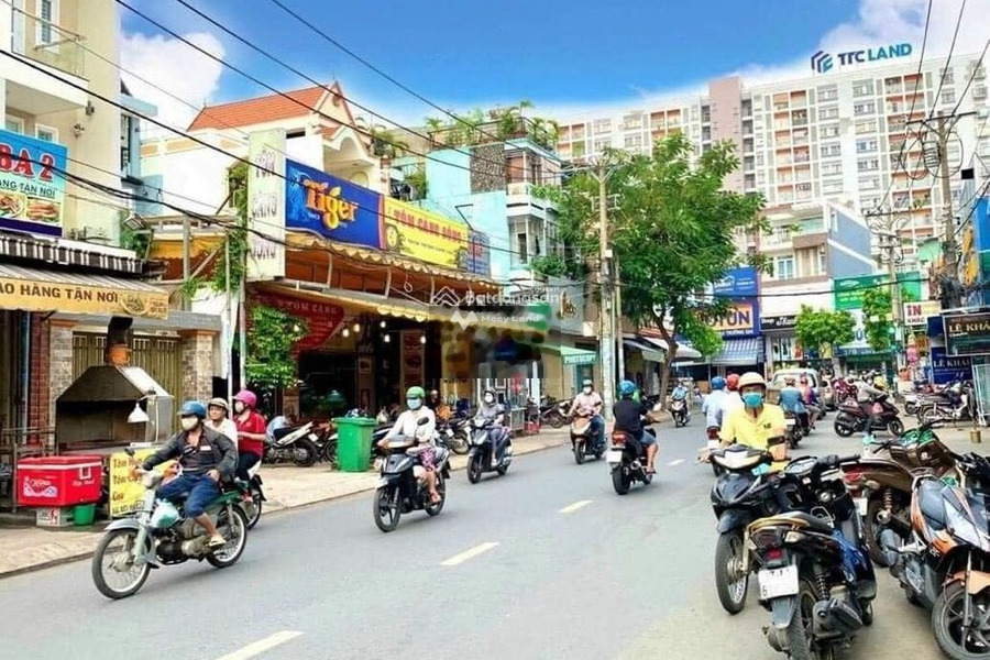 Cho thuê nhà ngay tại Tân Phú, Hồ Chí Minh, giá thuê đề xuất 35 triệu/tháng có diện tích chuẩn 145m2, trong nhà này có tổng 4 PN-01