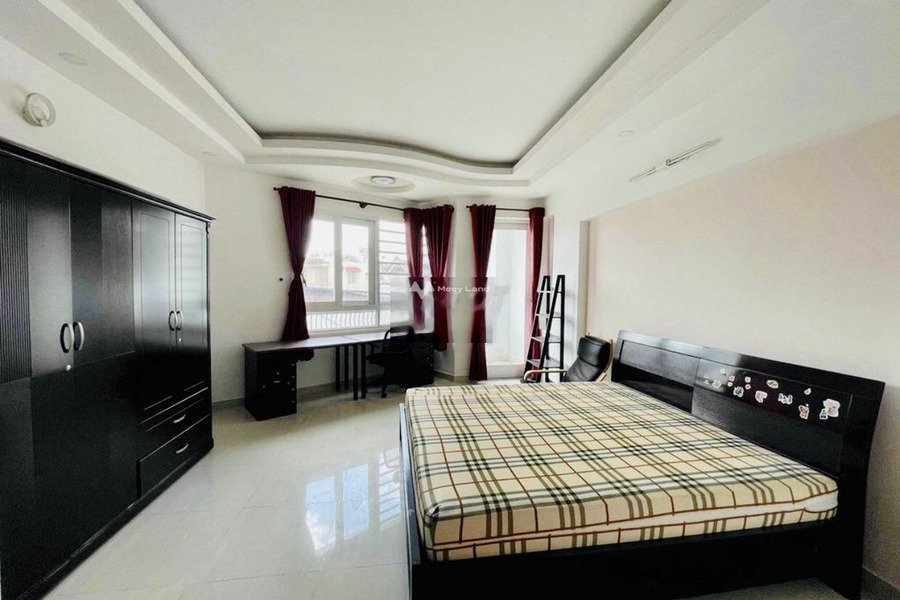 Nhà gồm 4 PN, cho thuê nhà, thuê ngay với giá bàn giao 24 triệu/tháng diện tích chung 52m2 tọa lạc gần Đoàn Thị Điểm, Hồ Chí Minh-01
