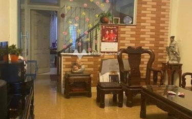 Trong căn này có 3 PN bán nhà bán ngay với giá siêu rẻ 11.5 tỷ có diện tích gồm 92m2 tại Long Biên, Hà Nội-02