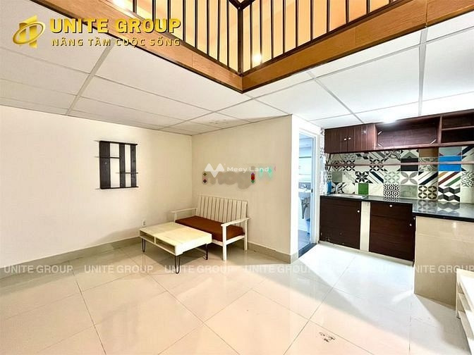 𝐂𝐚̆𝐧 𝐇ộ DUPLEX 𝐐𝐮𝐚̣̂𝐧 𝟕• 35m2 gần KCX Cầu Tân Thuận 1• -01