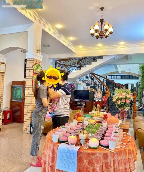 Giá chỉ 11 tỷ bán nhà diện tích gồm 172m2 vị trí đẹp tọa lạc tại Sơn Trà, Đà Nẵng tổng quan bao gồm 4 PN độ ngang lộ 5 m liên hệ chính chủ-01
