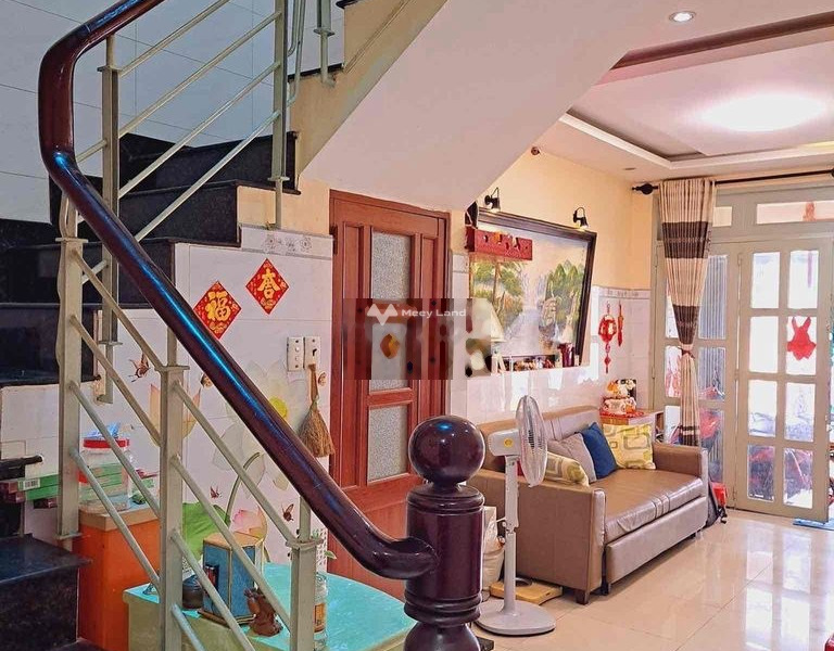 Nhà 3 phòng ngủ bán nhà ở có diện tích gồm 50m2 bán ngay với giá cực sốc từ 10.8 tỷ vị trí nằm ngay Thái Phiên, Hồ Chí Minh-01