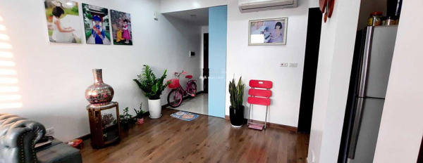 Ở Nam Từ Liêm, Hà Nội bán chung cư, hướng Bắc, trong căn này bao gồm 2 phòng ngủ, 1 WC giao thông thuận lợi-03