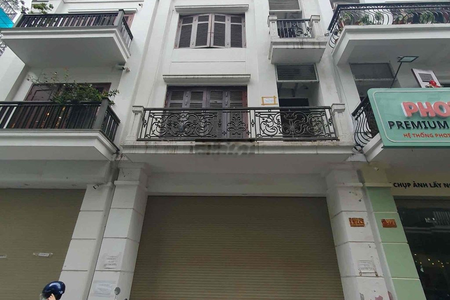 Cho thuê Nhà Liền Kề 90 Nguyễn Tuân-75m,5 tầng giá 37tr -01