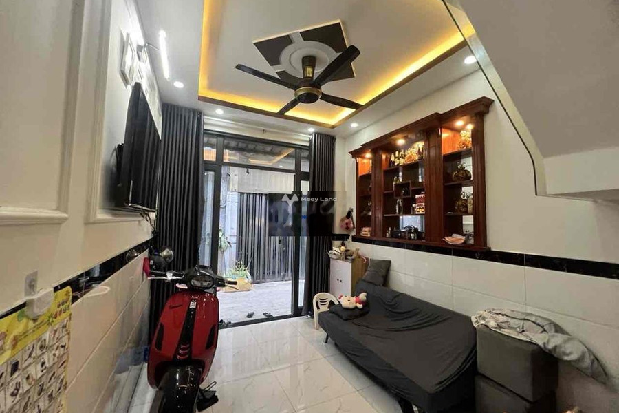 Nhà gồm 2 phòng ngủ bán nhà ở diện tích chuẩn 28m2 bán ngay với giá mua liền từ 1.21 tỷ vị trí trung tâm Lê Văn Khương, Hiệp Thành-01