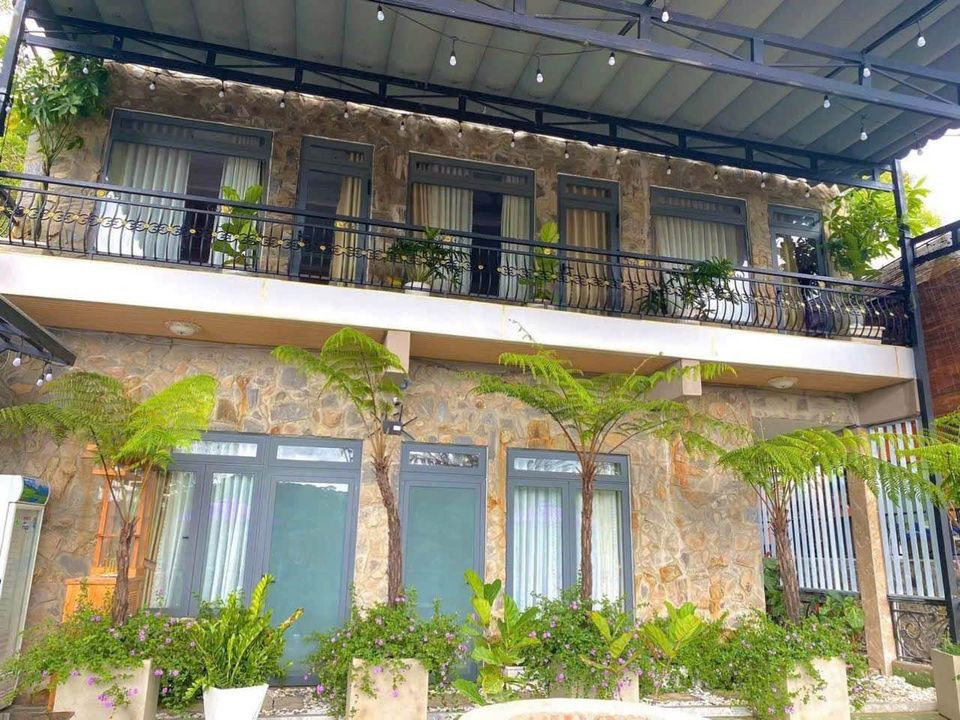 Bán căn hộ dịch vụ - homestay thành phố Đà Lạt tỉnh Lâm Đồng giá 12.6 tỷ-0