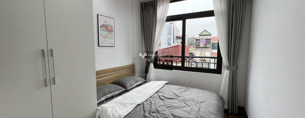 Tổng quan căn hộ này gồm có 2 phòng ngủ, bán căn hộ mặt tiền nằm tại Hoàng Hoa Thám, Hà Nội, trong căn hộ bao gồm có 2 phòng ngủ giấy tờ nhanh chóng-03