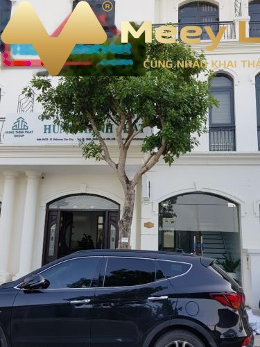 Nhà 4 PN bán nhà ở có dt chính 291 m2 vào ở luôn giá gốc 5.2 tỷ vị trí thuận lợi tọa lạc ngay Đông Hương, Thanh Hóa, lộ đi ngang 7 m-01