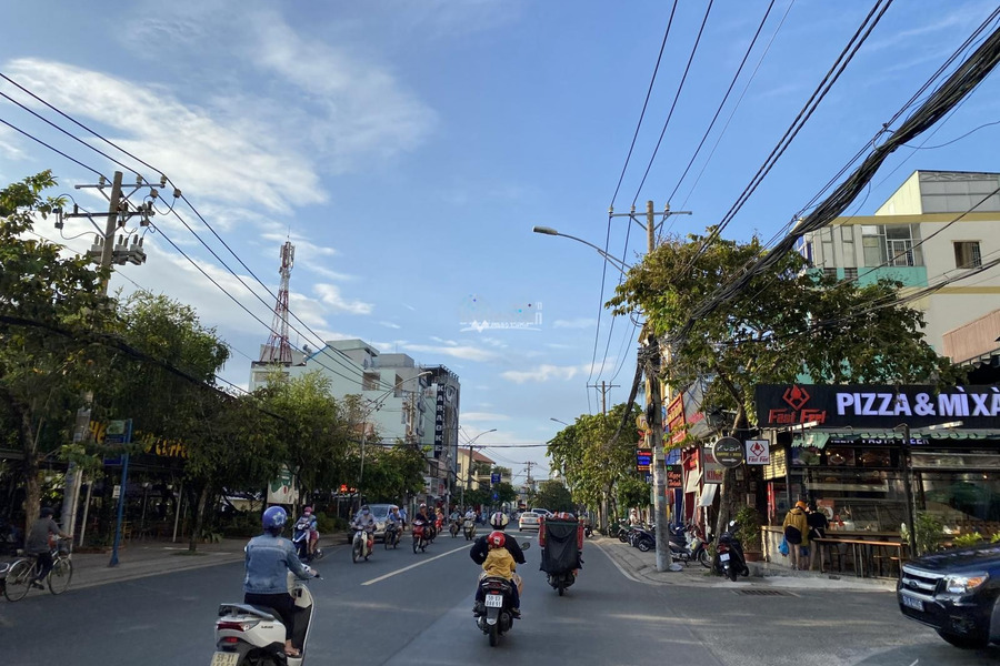 Bán nhà vị trí đẹp ngay trên Đặng Văn Bi, Bình Thọ giá bán chốt nhanh 44 tỷ diện tích rộng 210m2 nhà này có 7 phòng ngủ-01