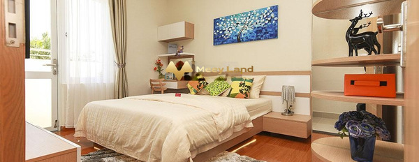 Giá 3.1 tỷ, bán chung cư có diện tích 105m2 nằm ngay Phường Hòa Thạnh, Quận Tân Phú, trong căn hộ này gồm 3 phòng ngủ, 2 WC khu vực đông đúc-02