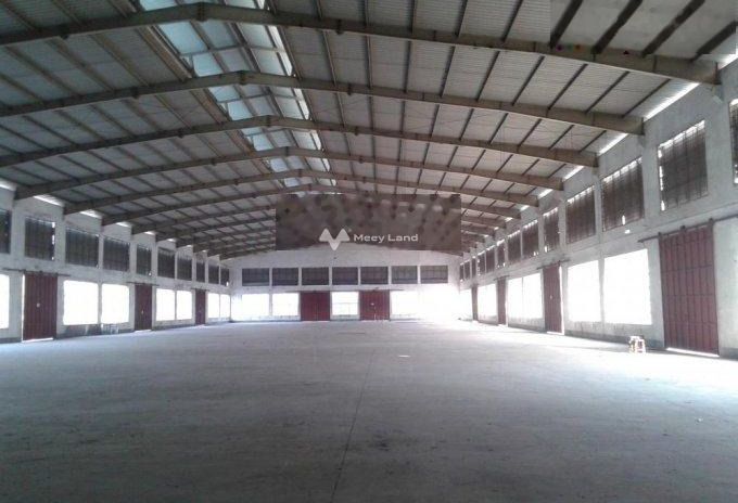 Hiện tại bán kho bãi có diện tích tiêu chuẩn 1600m2 vị trí mặt tiền tọa lạc ở Tỉnh Lộ 10, Bình Tân giá bán siêu khủng 80 tỷ vào ở ngay