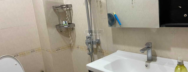 Giá thuê đề cử từ 6 triệu/tháng, cho thuê chung cư có diện tích tổng là 30m2 ở Ba Đình, Hà Nội, trong căn hộ gồm 1 PN, 1 WC vị trí trung tâm-02