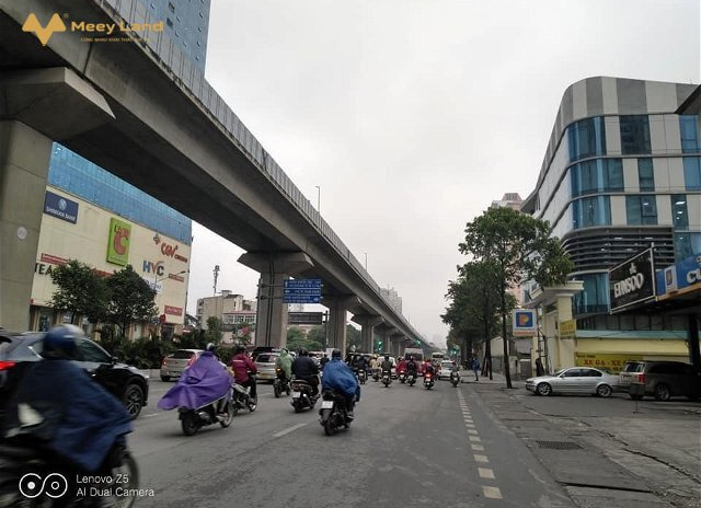 Bán gấp nhà đẹp 7 tầng mặt phố Trần Phú, 100m2, thang máy, mặt tiền 8m, kinh doanh sầm uất, 39 tỷ