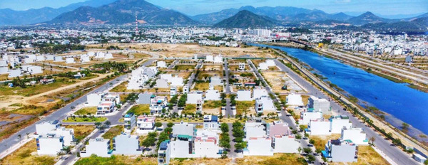 Đường Số 35, Nha Trang bán đất giá bán cực mềm từ 5.72 tỷ, hướng Tây Nam với diện tích thực 130m2-02