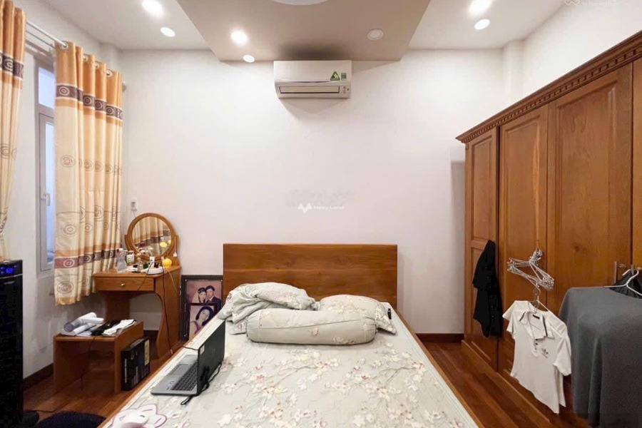 Nằm tại Đồng Nai, Hồ Chí Minh, bán nhà có diện tích gồm 48.6m2, nhà tổng quan gồm có 3 phòng ngủ cảm ơn bạn đã đọc tin.-01