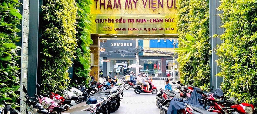 Nằm tại Gò Vấp, Hồ Chí Minh cho thuê nhà thuê ngay với giá thỏa thuận 135 triệu/tháng, nhà gồm 10 phòng ngủ, 8 WC