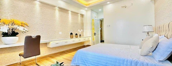 Nhà gồm 2 phòng ngủ bán nhà diện tích gồm 98m2 vị trí đẹp gần Tùng Thiện Vương, Quận 8-03