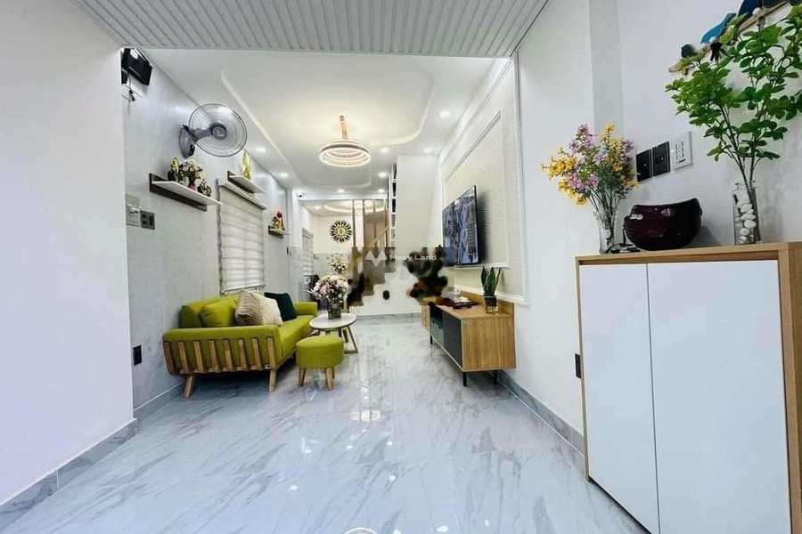 Nhà có 2 PN bán nhà bán ngay với giá thỏa thuận từ 2.32 tỷ diện tích 61m2 ngay tại Phường 11, Hồ Chí Minh-01