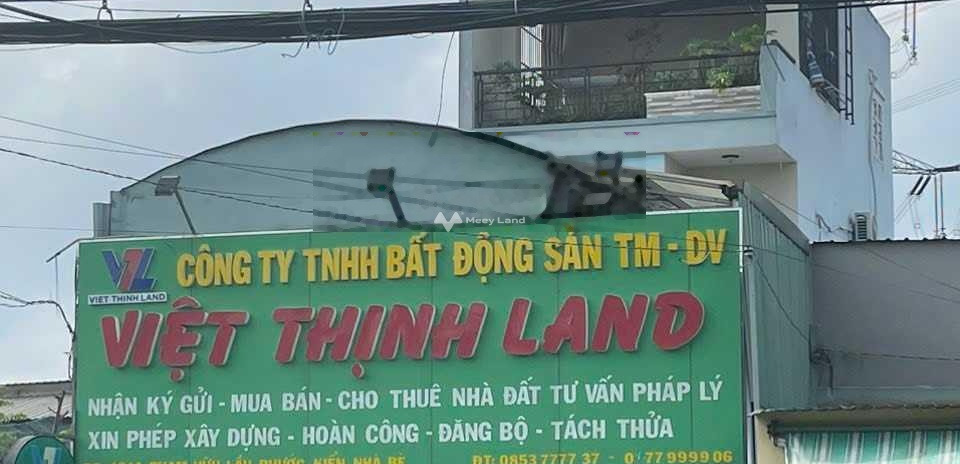 Giá chỉ 8.5 tỷ bán nhà diện tích gồm 112.7m2 vị trí đẹp tọa lạc ngay Phạm Hữu Lầu, Nhà Bè ngôi nhà gồm 3 phòng ngủ, 2 WC vào ở ngay