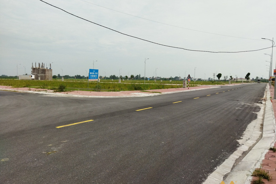 Đất nền sổ đỏ có hỗ trợ ngân hàng tại trung tâm huyện Tiên Lữ, Hưng Yên-01